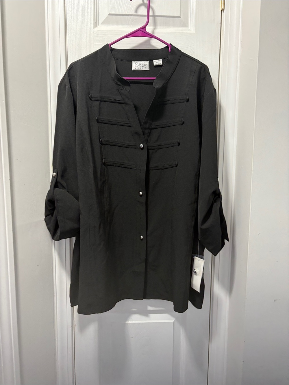 Keren Che Black Button-Front Mandarin Collar Blouse